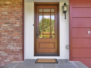 267 Long Meadow Rd, Kinnelon, NJ 07405