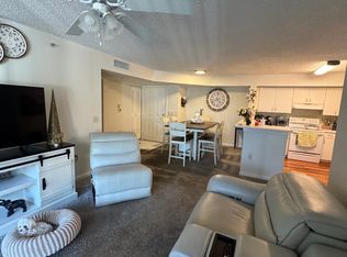 1150 Wildwood Lakes Blvd APT 105, Naples, FL 34104