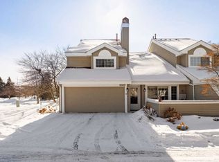 2185 Shenandoah Ct N #A, Plymouth, MN 55447
