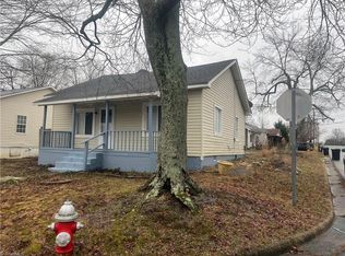 1014 Elm St, Burlington, NC 27217