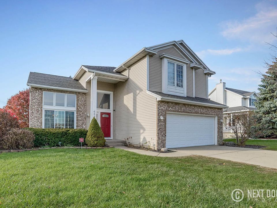 1st image of 6687 Crystal Downes Dr SE