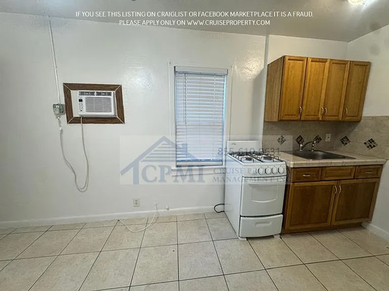 1822 Dixianna St Hollywood, FL 33020 — Photo 11