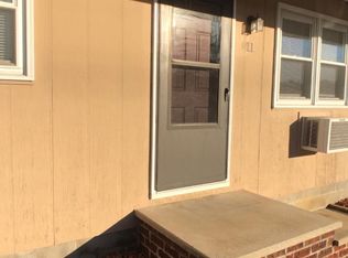 400 E College St #E6, Energy, IL 62933