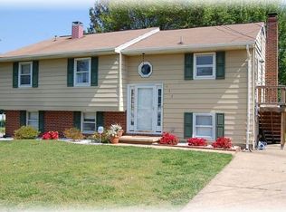 947 Longview Ave, Pasadena, MD 21122