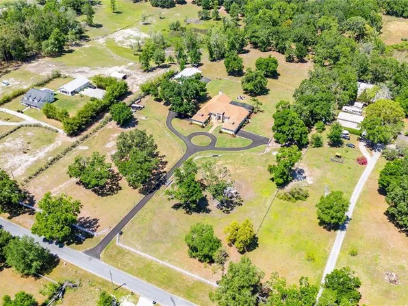 30723 Reed Rd, Dade City, FL 33523