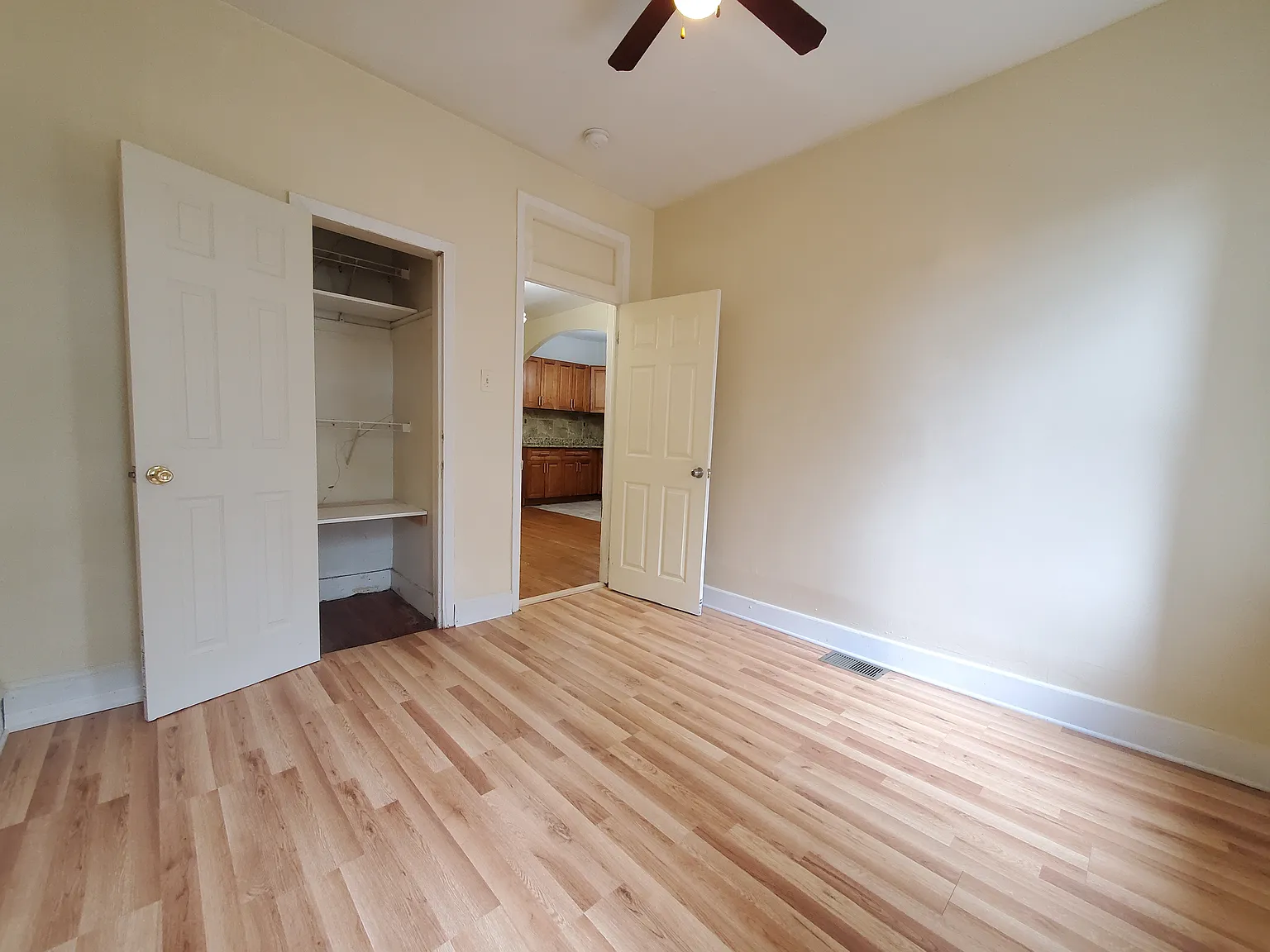78 Clerk St — Photo 2