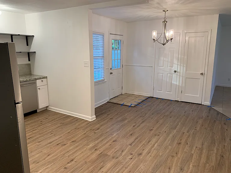 123 Oak Dr — Photo 6