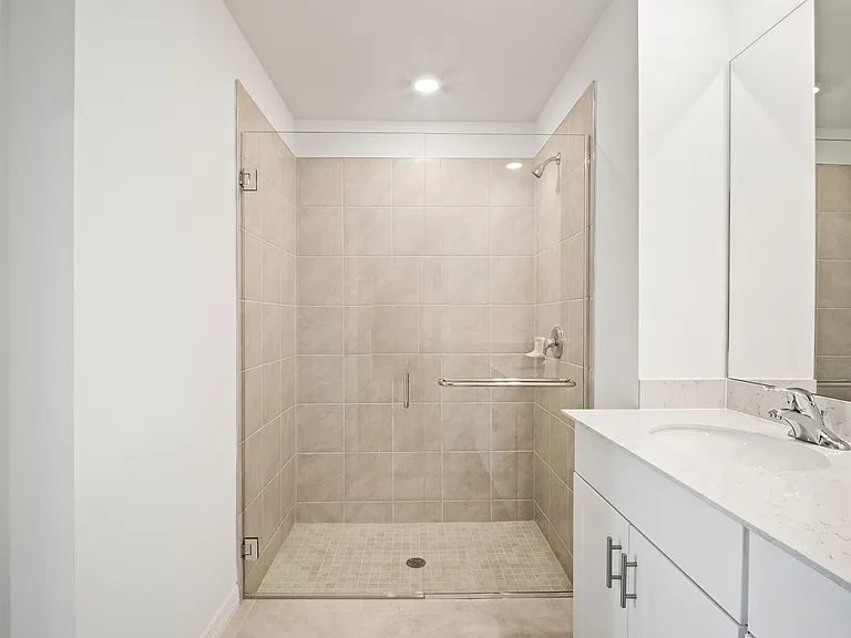 17556 Monte Isola Way — Photo 20