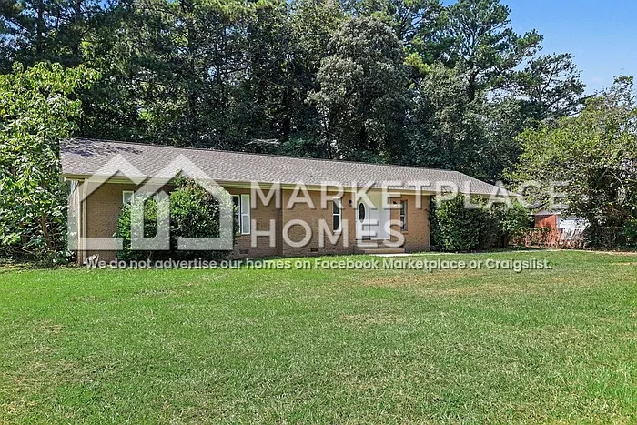3 bed, 2.0 bath, 1568 sqft, $1,795 — Photo 3