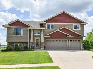 6766 94th St NE, Monticello, MN 55362