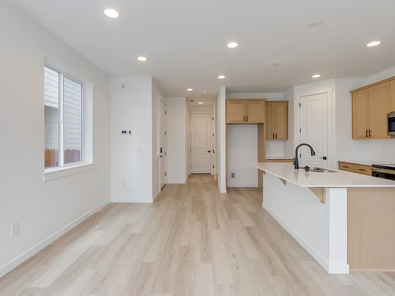 806 NW 178th Way — Photo 13