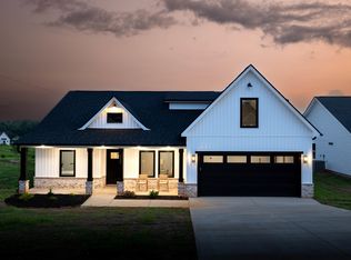 2009 Meadow Glen Ct, Chesnee, SC 29323