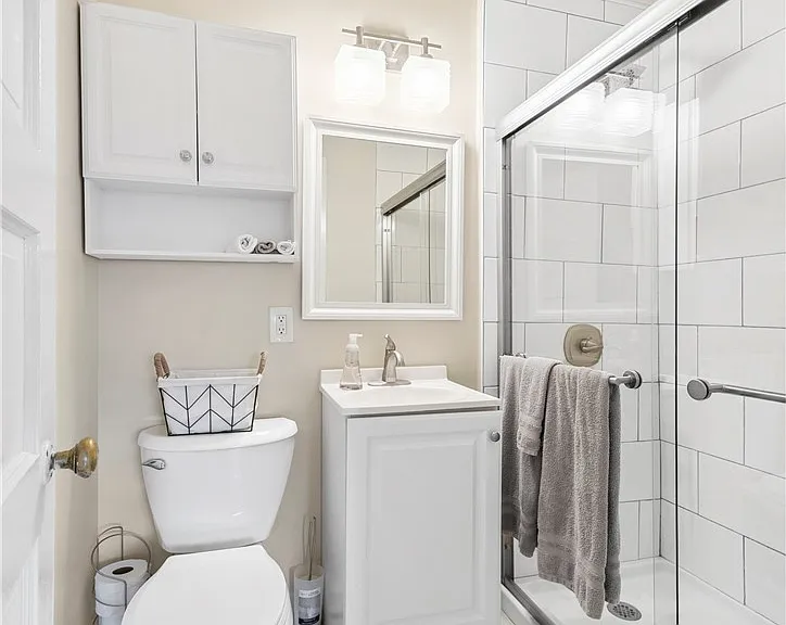 40 Lakeview Cir #1 — Photo 14