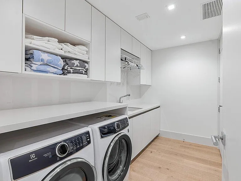 1901 S Ocean Blvd #10 — Photo 36
