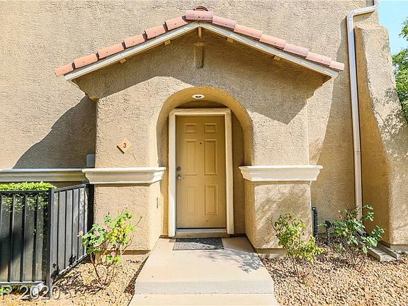 4th image of 1338 Crystal Hill Ln Unit 3