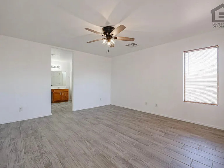 23928 W Desert Bloom St — Photo 19