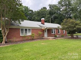 180 Tower Rd, Troy, NC 27371