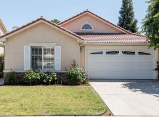 3725 W Della Ln, Fresno, CA 93711