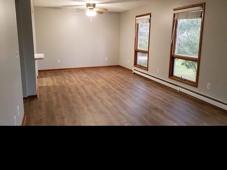 1845 Leland Rd #1 — Photo 2