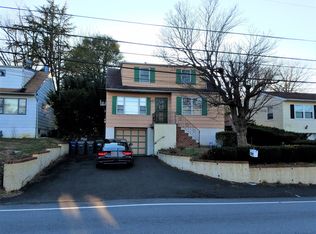 2814 Old Welsh Rd, Willow Grove, PA 19090