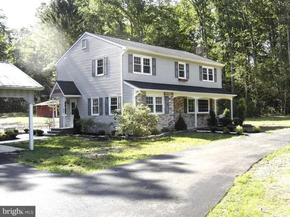 1306 Commissioners Rd, Mullica Hill, NJ 08062
