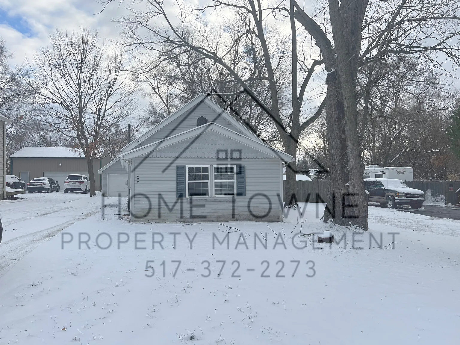400 E Hodge Ave photo 1
