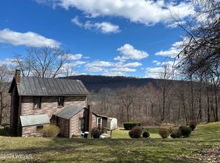 35 Campbell St, Montgomery, PA 17752