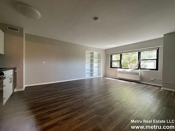 2nd image of 5550 S Dorchester Ave APT 406