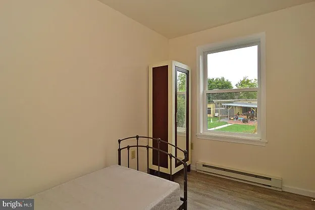 216 Greenwich St — Photo 8