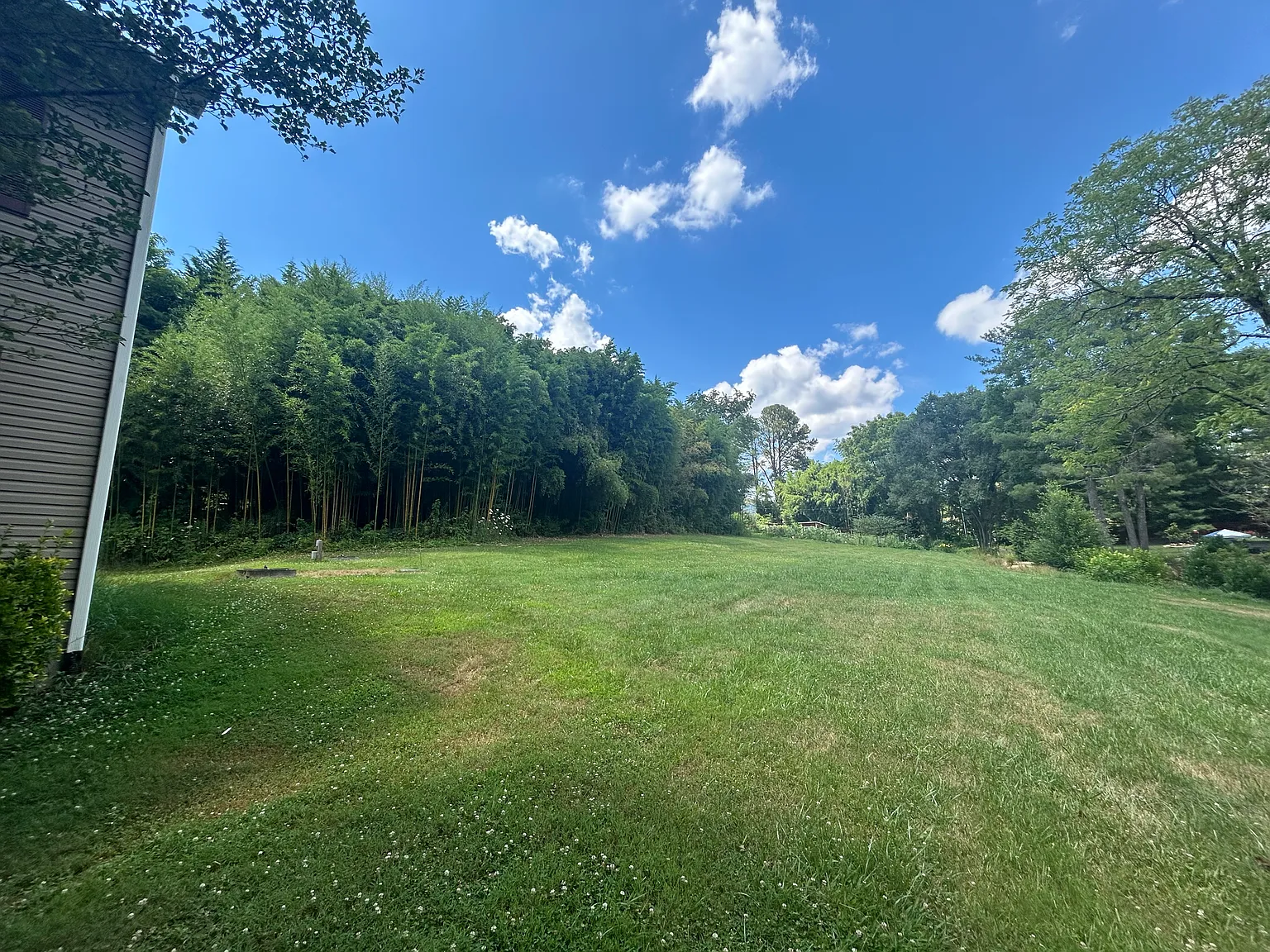 24 Bascom Ln — Photo 2