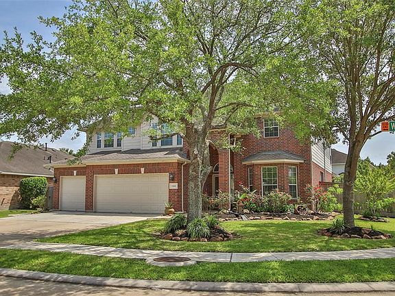 2nd image of 11614 Waterwood Ct