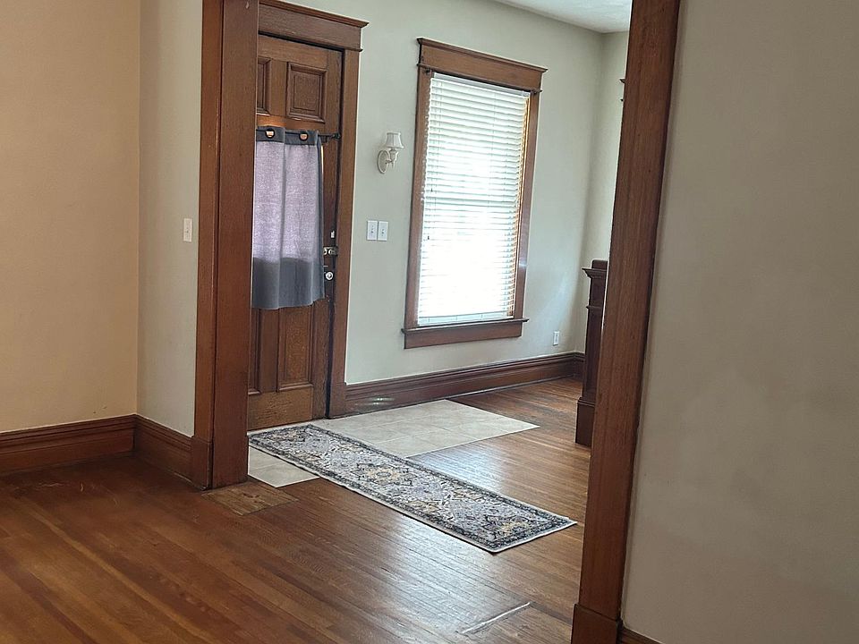 Entry door to the family room.