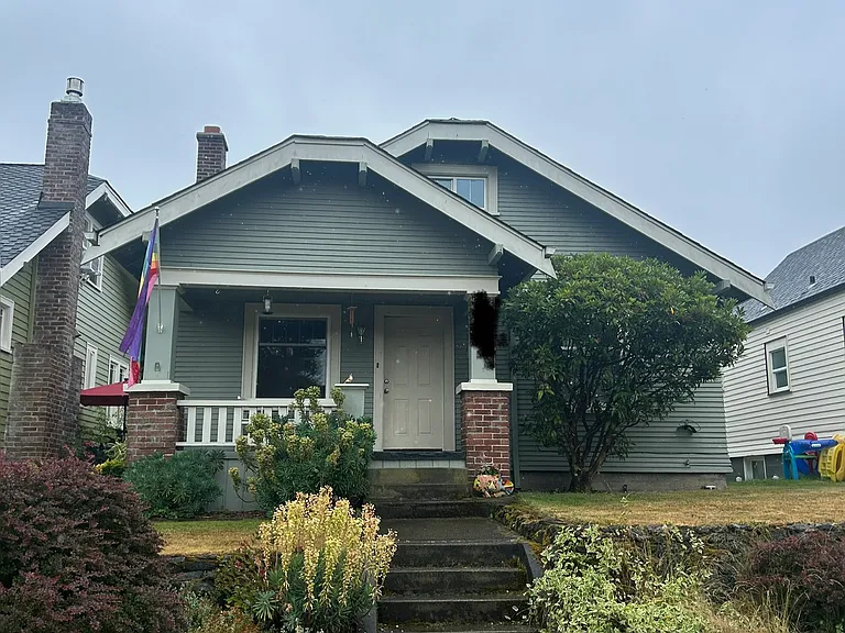 3820 S 9th St — Photo 1