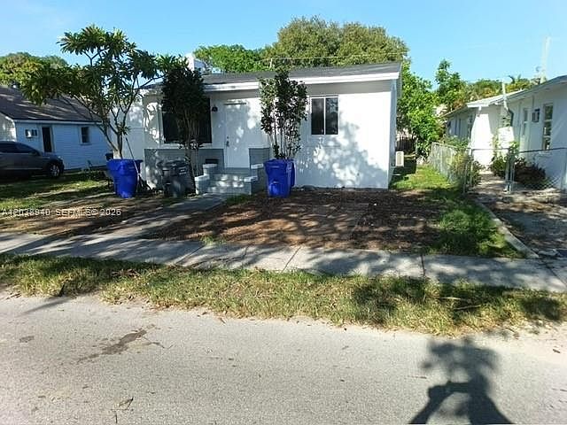 1st image of 1123 N 17th Ct