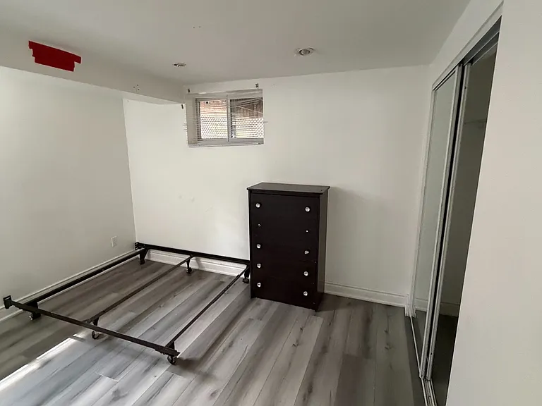 34 Ludgate Dr #BASEMENT — Photo 7