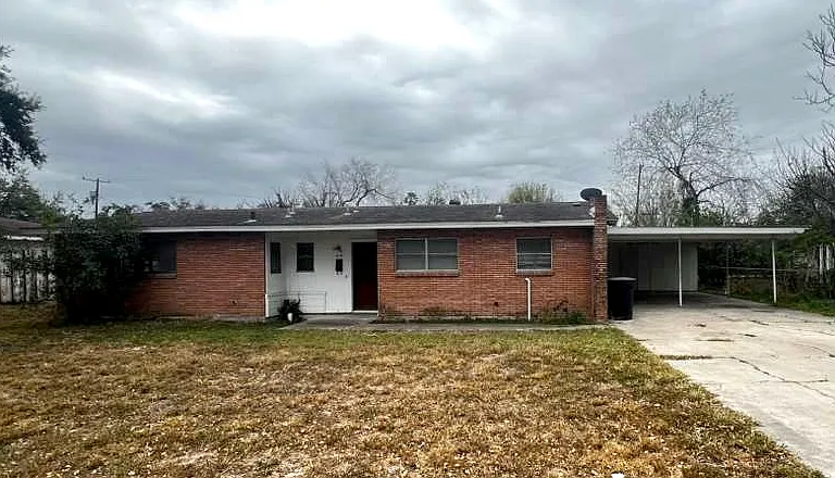 519 W Walnut Ave — Photo 1