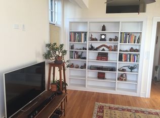 626 Sheridan Sq, Evanston, IL 60202