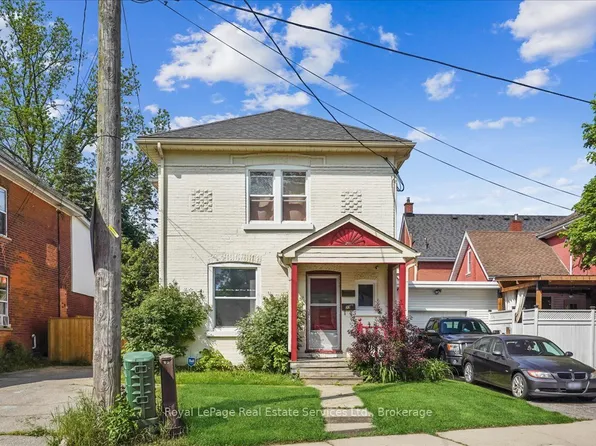 33 Rose Ave, Brantford, ON N3S 2M3