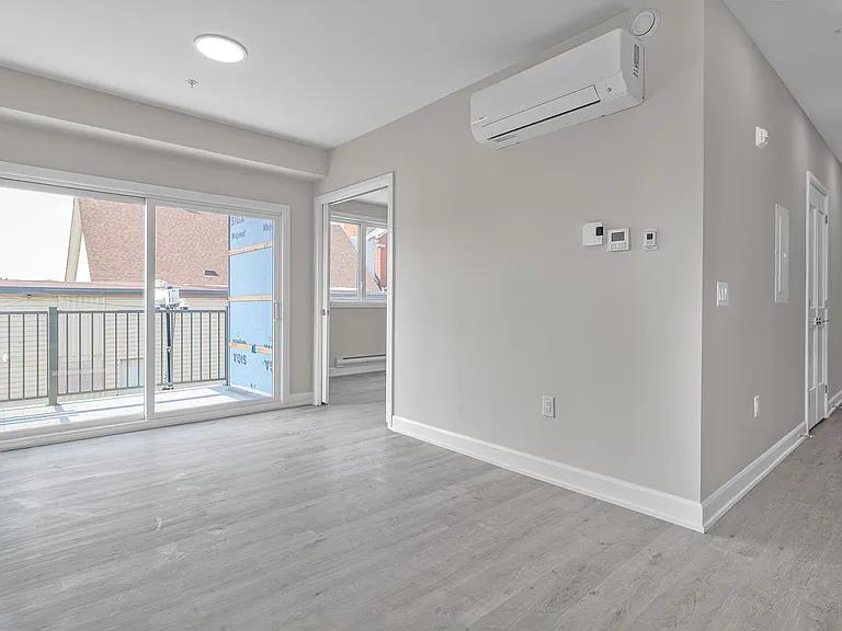 370 Cambridge St N #1 — Photo 7