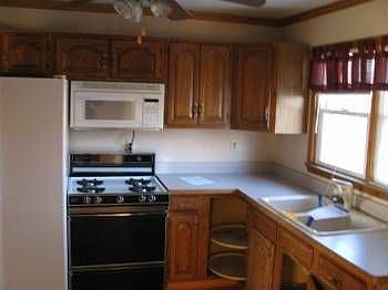 3rd image of 29462 Red Cedar Dr