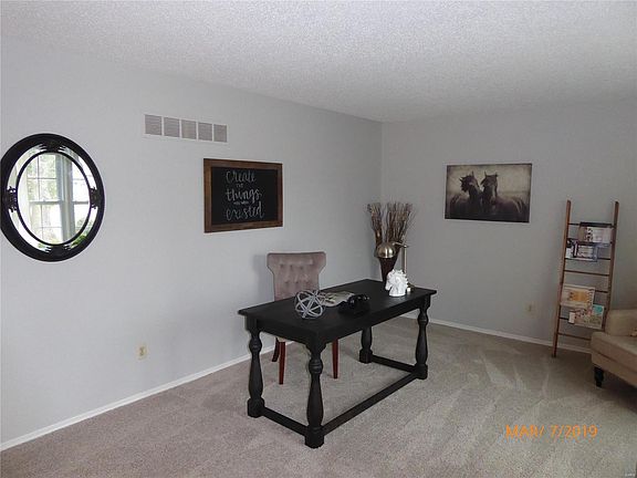 4th image of 9968 Canterleigh Dr