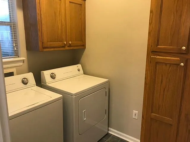 265 Greenhaven Dr — Photo 10
