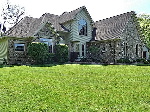 3rd image of 342 Cook Rd