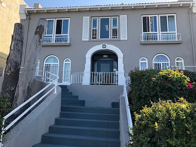 4152 Rosewood Ave #205 — Photo 6
