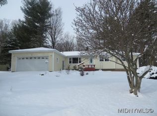 3787 Snowden Hill Rd, New Hartford, NY 13413