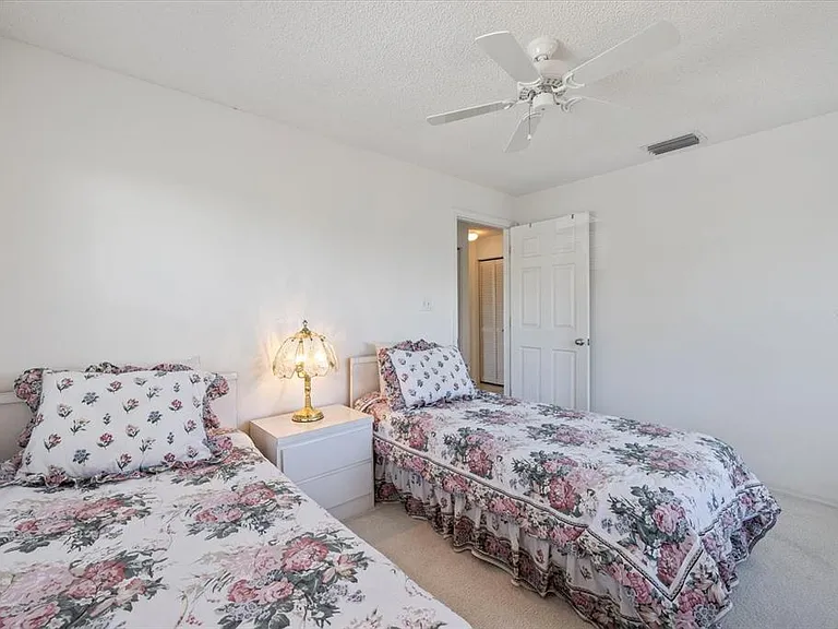 841 Waterside Dr #206 — Photo 28