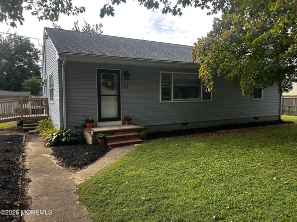 35 Wood Avenue, Port Monmouth, NJ 07758