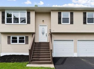 194 Reeve Ter, Plainfield, NJ 07062