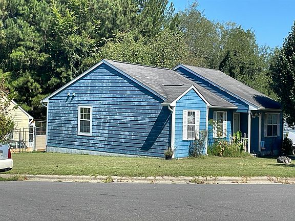 3rd image of 4014 Ludgate Dr