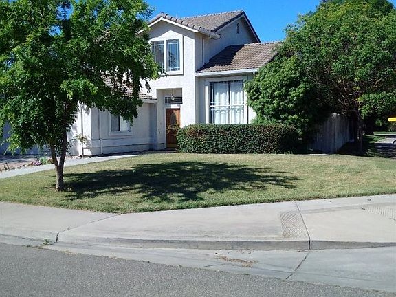 3rd image of 3445 Bradley Ave